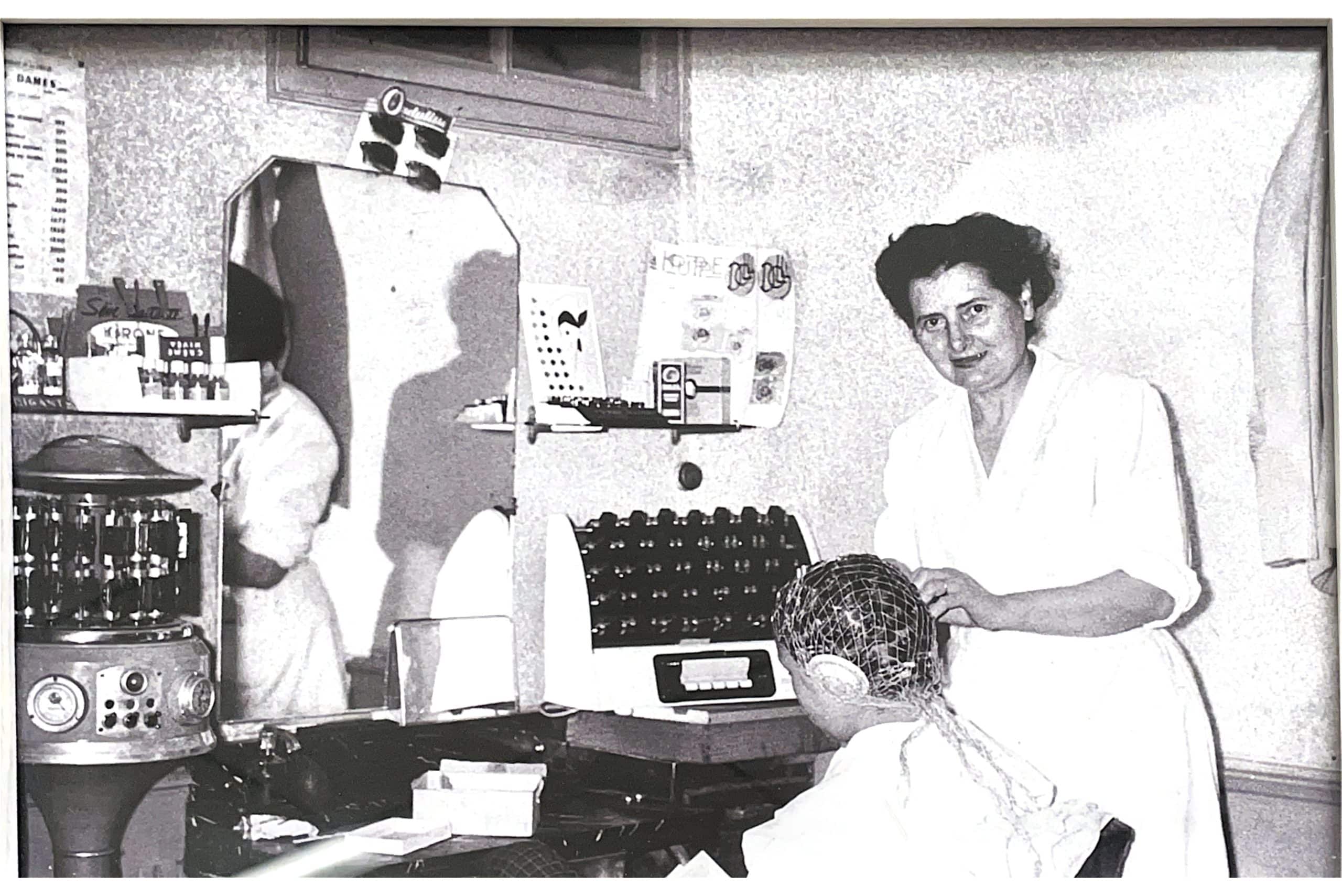 Photo famille JMC Coiffure Marvejols